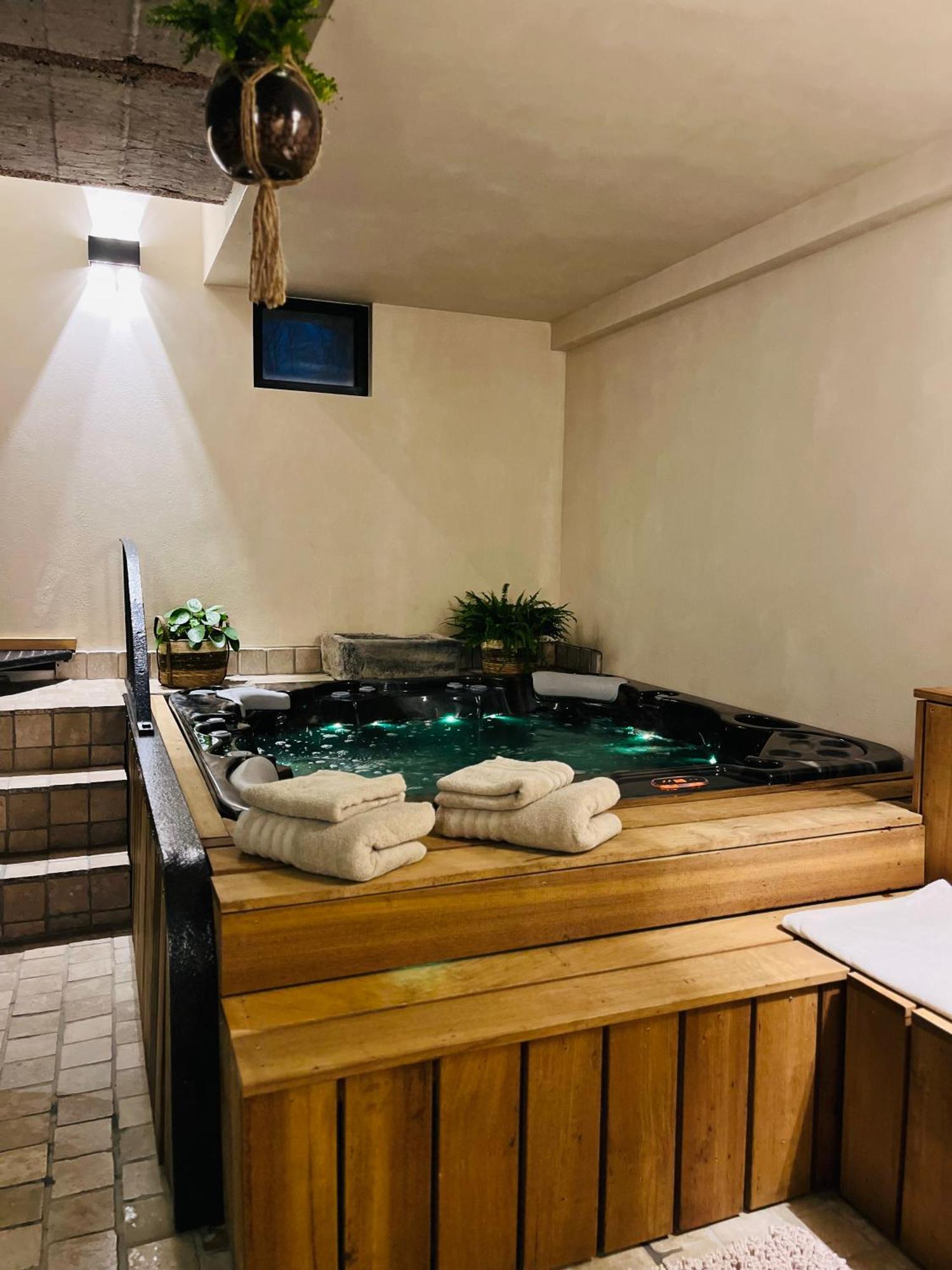 Suite & Spa A La Ferme 1802 Sainghin-en-Mélantois Екстериор снимка